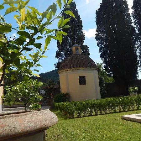 Apartment Tambellini De Fondra Lucca